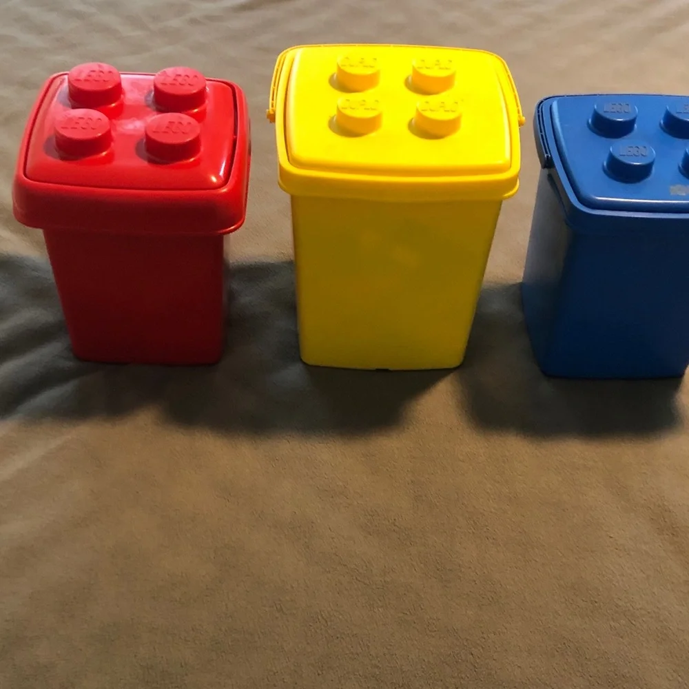 Lego selling as